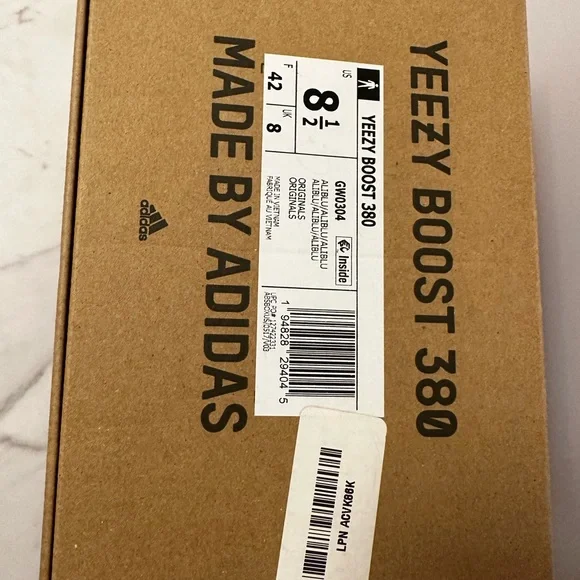 adidas Yeezy Boost 380 - Picture 6 of 6